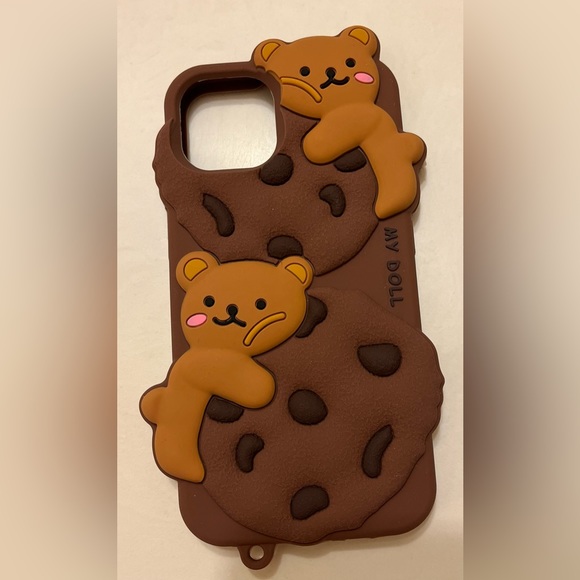iPhone 14 Silicone 3-D Bear Buscuit with Keychain/Lanyard phone Case NWT - Picture 5 of 7